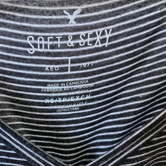 American Eagle Black and White Stripe Tee - Picture 3 of 4